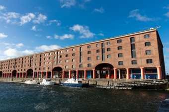 Liverpool Day Trip for Visiting Study Abroad Students